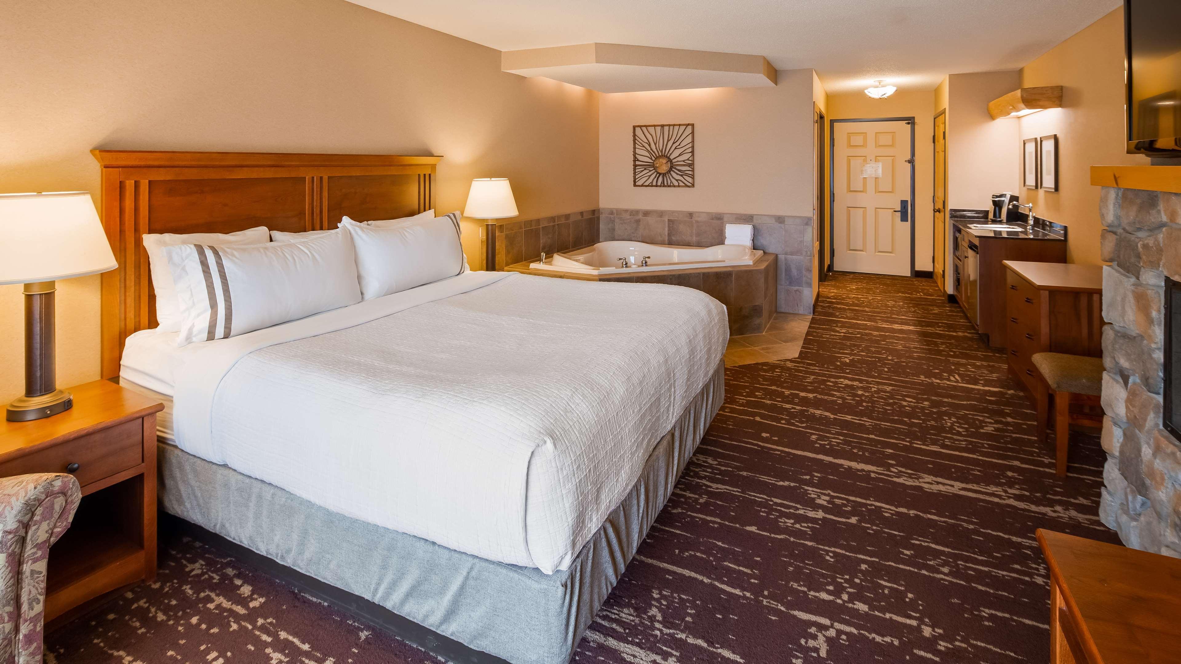 Best Western Premier The Lodge On Lake Detroit Детройт Лейкс Екстериор снимка