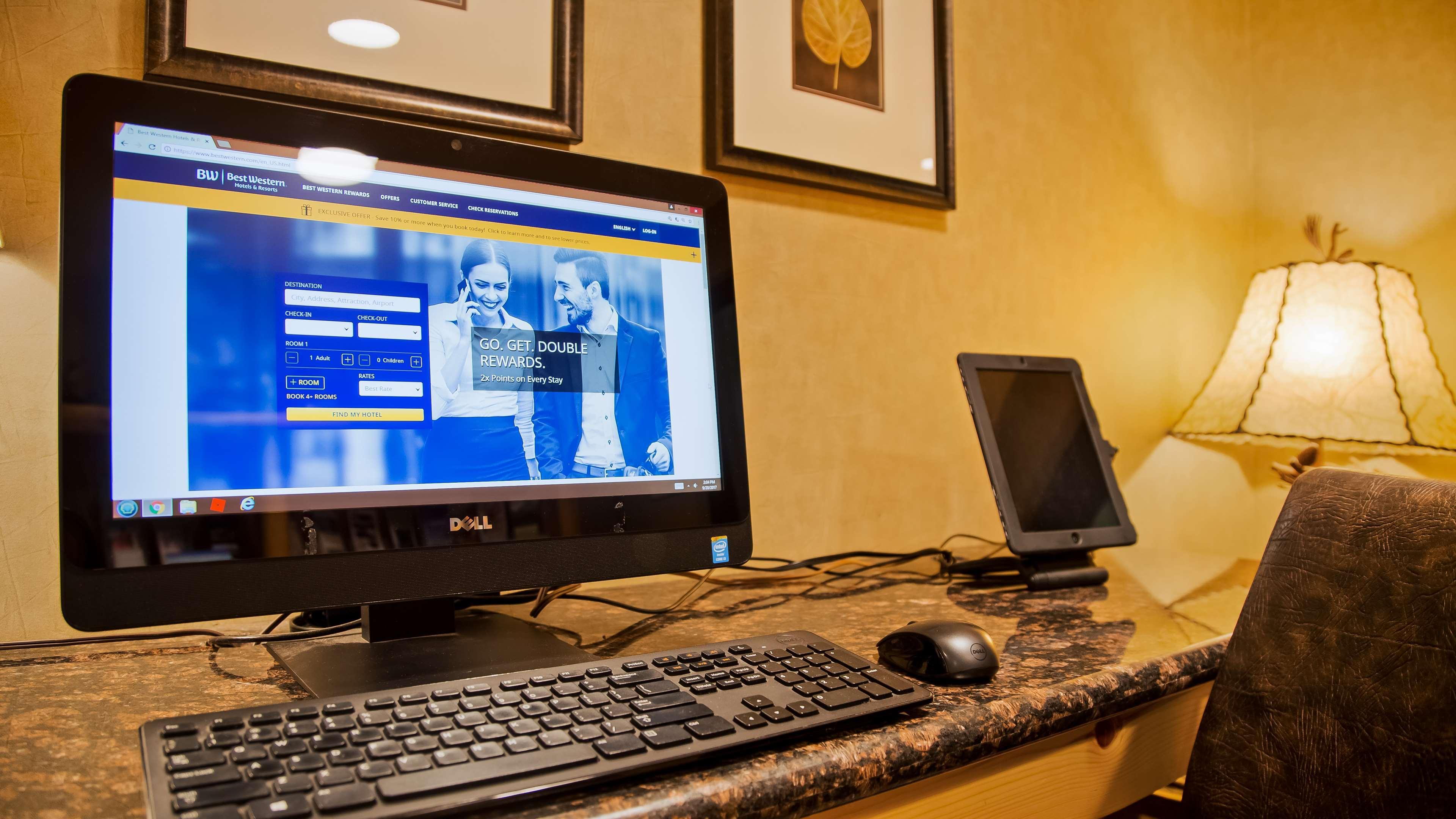 Best Western Premier The Lodge On Lake Detroit Детройт Лейкс Екстериор снимка