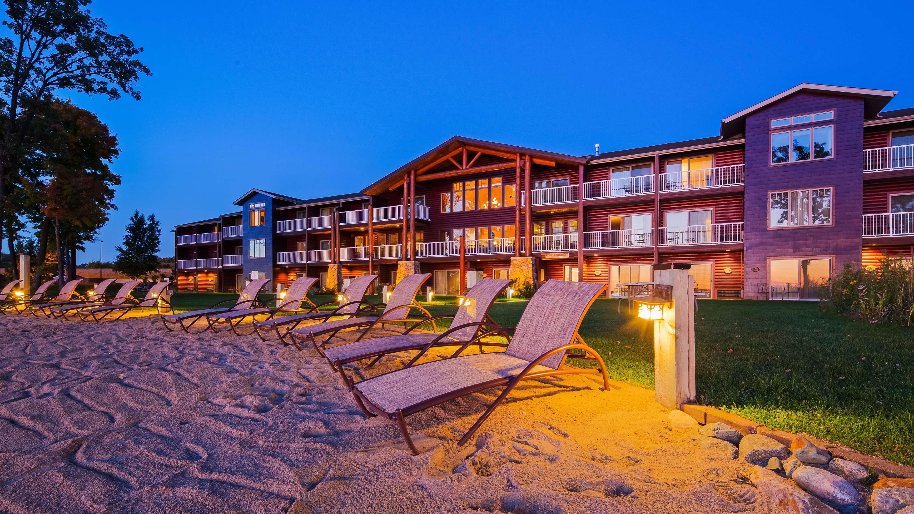 Best Western Premier The Lodge On Lake Detroit Детройт Лейкс Екстериор снимка