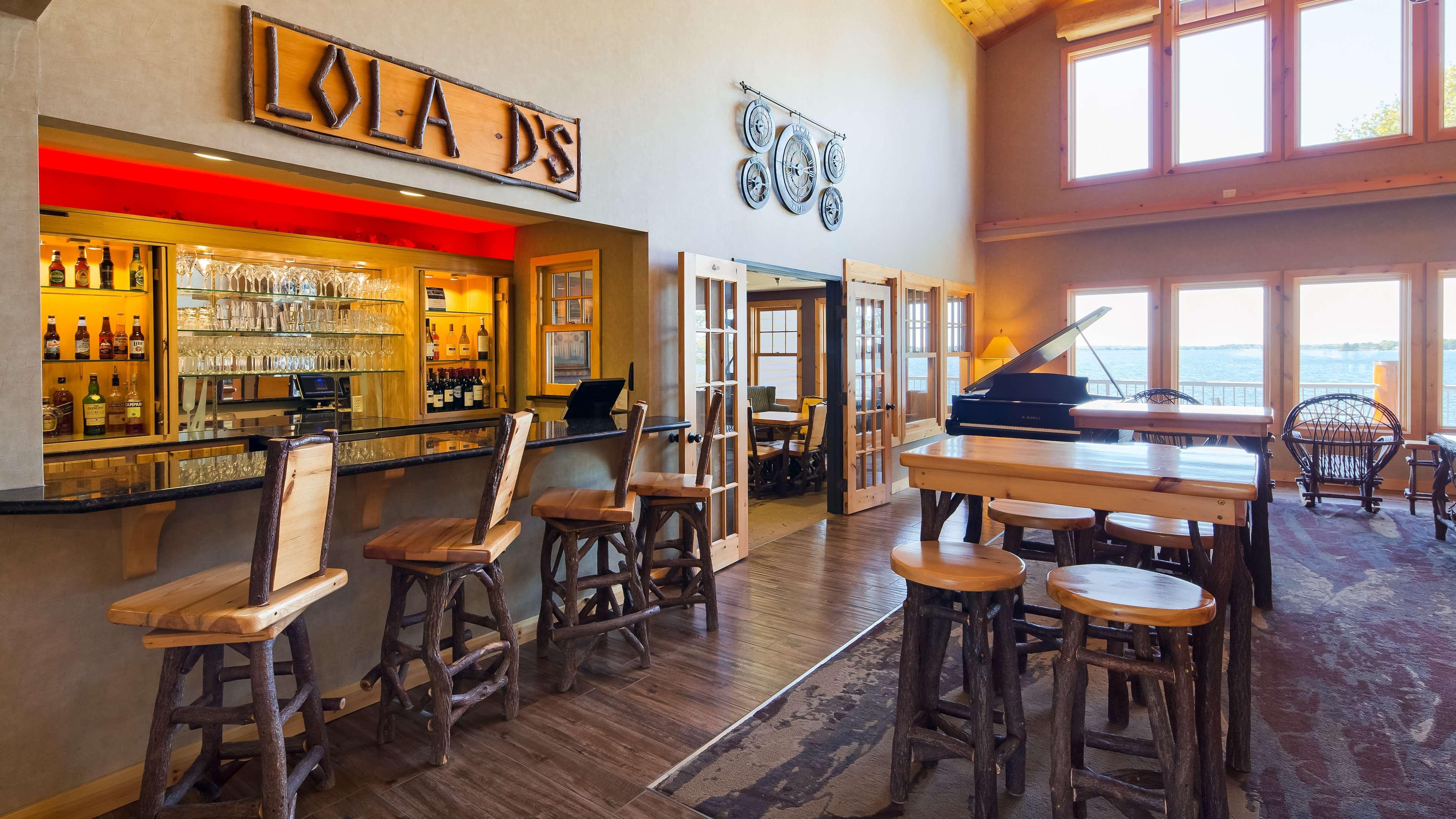 Best Western Premier The Lodge On Lake Detroit Детройт Лейкс Екстериор снимка