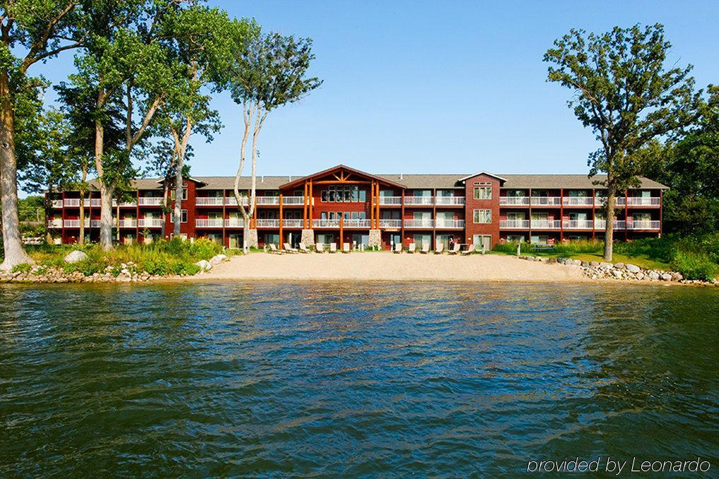 Best Western Premier The Lodge On Lake Detroit Детройт Лейкс Екстериор снимка